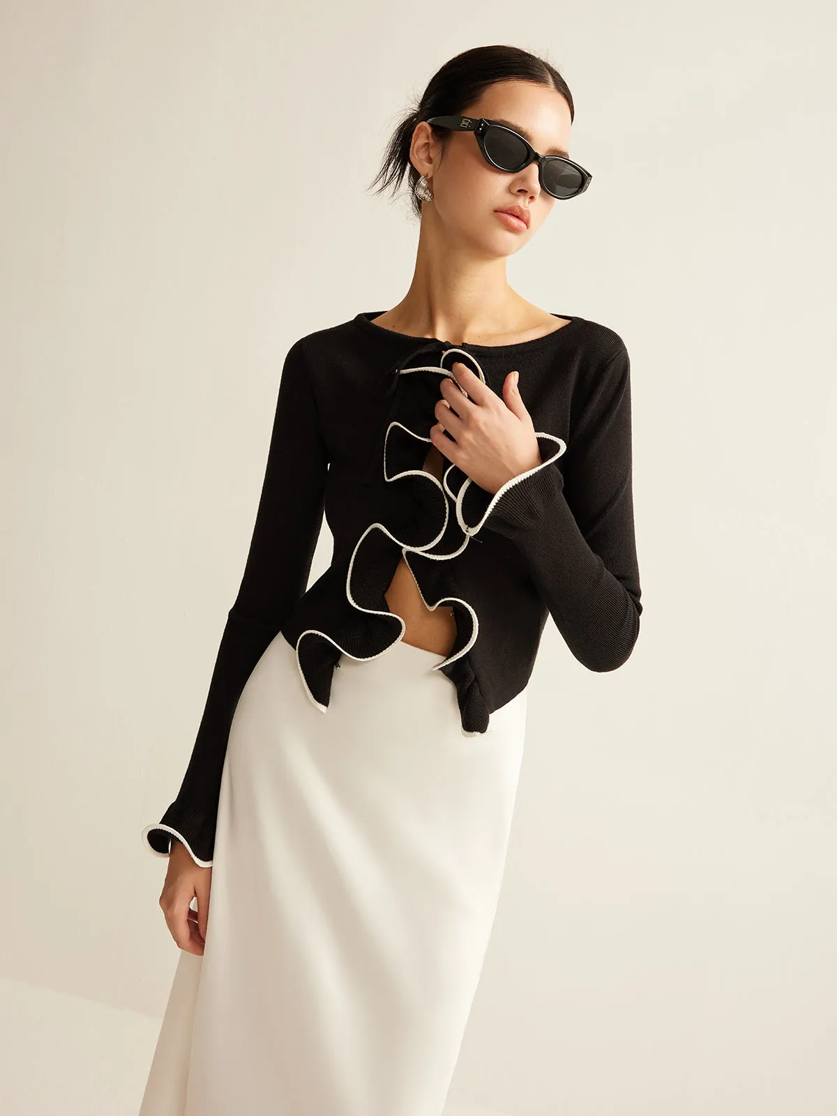 Contrast Ruffle Skinny Cardigan